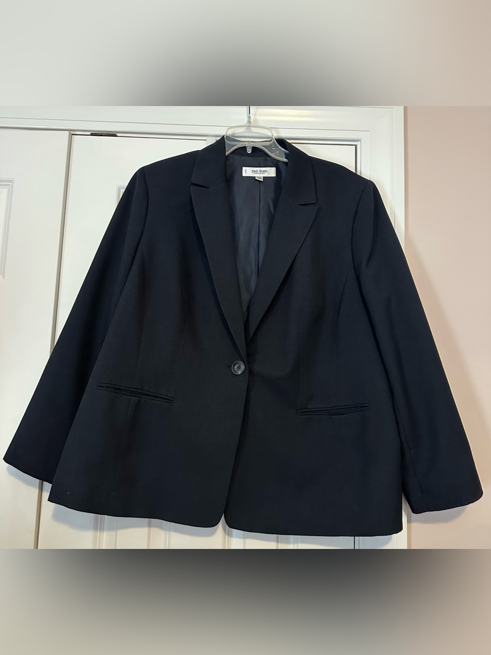 Jones New York Women's Black Single-Button Blazer